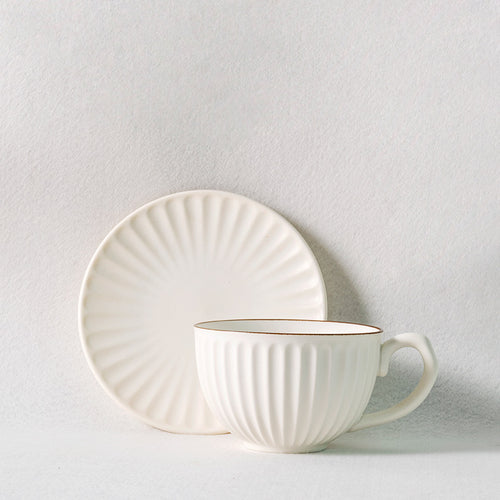 Cozy Café Cup & Saucer Collection