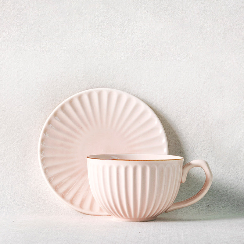 Cozy Café Cup & Saucer Collection